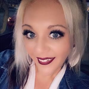 Meet your Posher, Ashlie